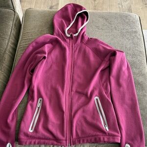 Mammut Berry Hooded Fleece Jacket, small amount of pilling on the back bottom